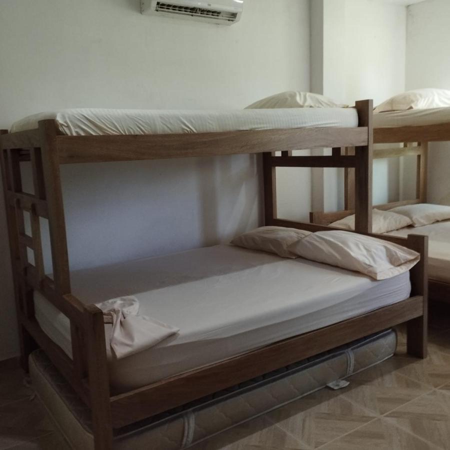 Apartahotel Eden Coveñas Екстериор снимка
