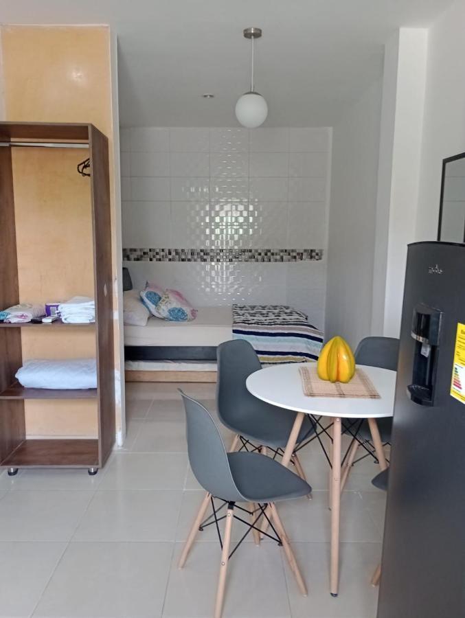 Apartahotel Eden Coveñas Екстериор снимка