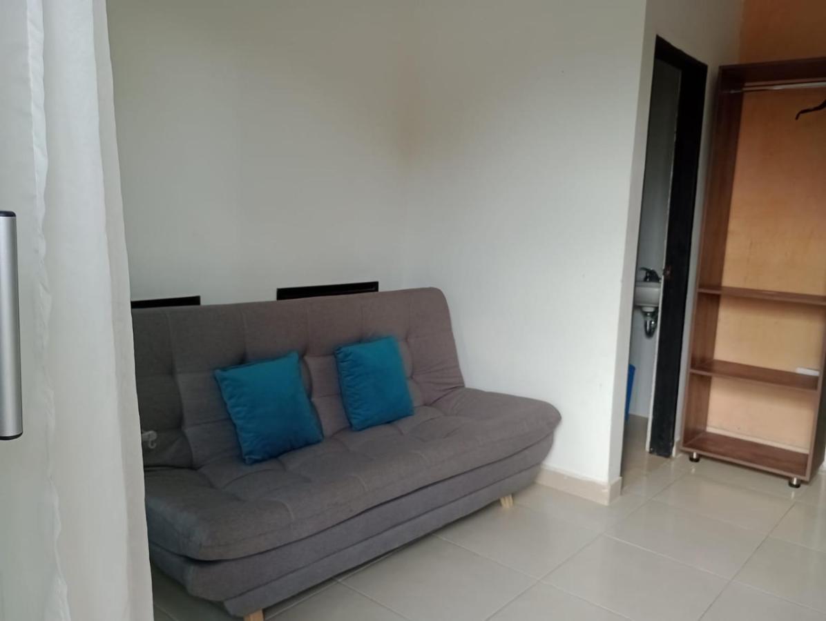 Apartahotel Eden Coveñas Екстериор снимка